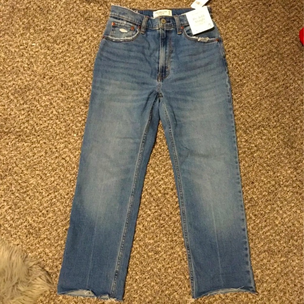 Abercrombie Straight Ankle Jeans